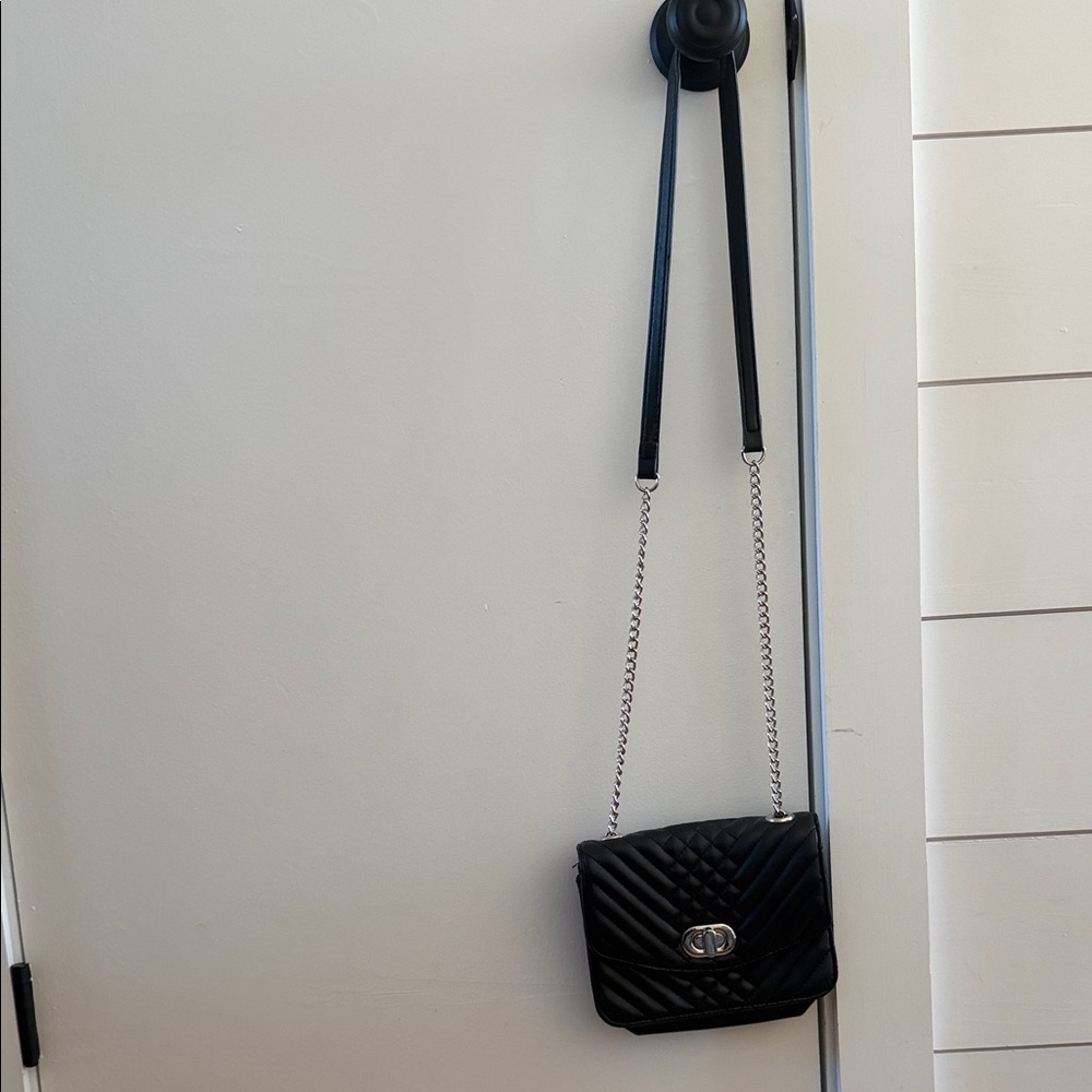 Express Black Quilted Chain-Strap Crossbody Bag